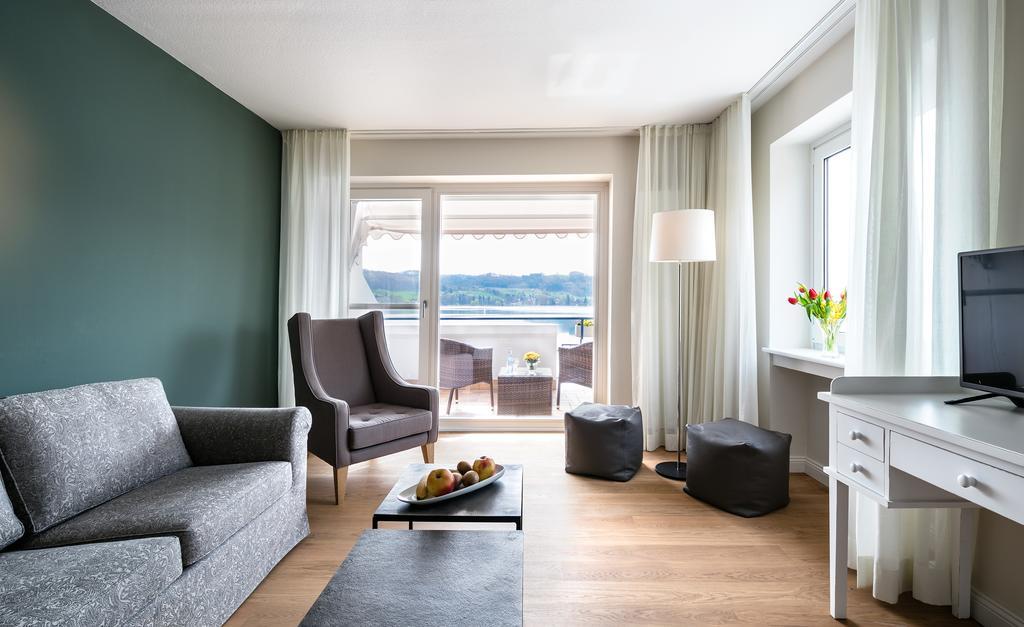 Residenz Seeterrasse Restaurant & Hotel Wangen  エクステリア 写真