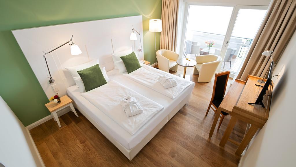 Residenz Seeterrasse Restaurant & Hotel Wangen  エクステリア 写真
