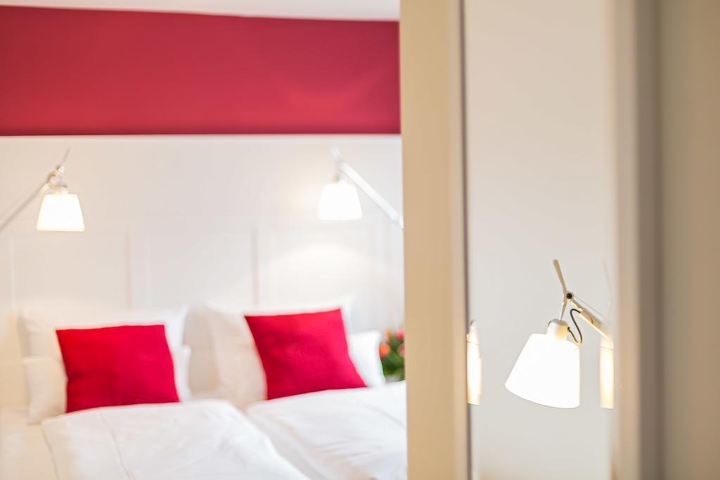Residenz Seeterrasse Restaurant & Hotel Wangen  エクステリア 写真