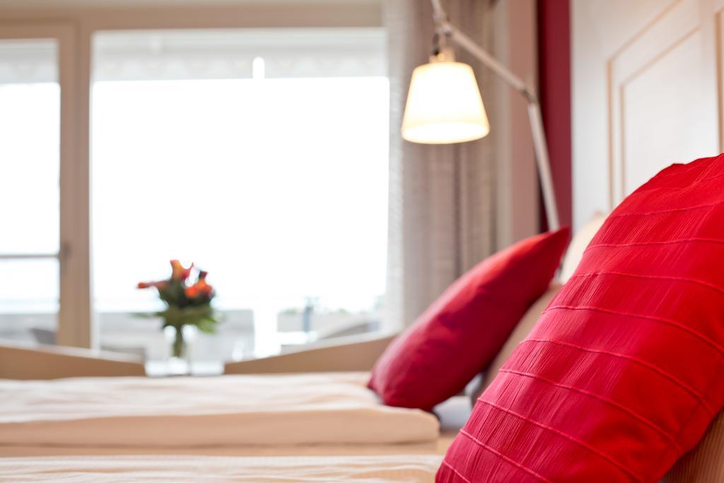 Residenz Seeterrasse Restaurant & Hotel Wangen  エクステリア 写真