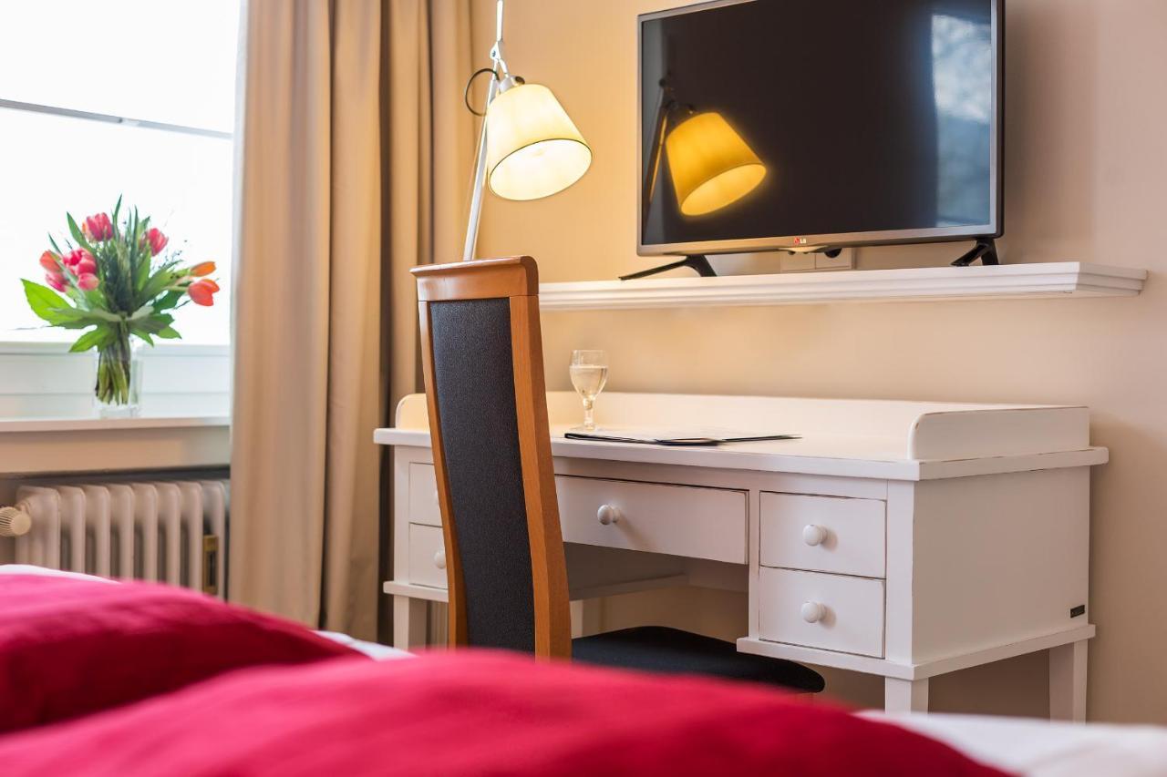 Residenz Seeterrasse Restaurant & Hotel Wangen  エクステリア 写真